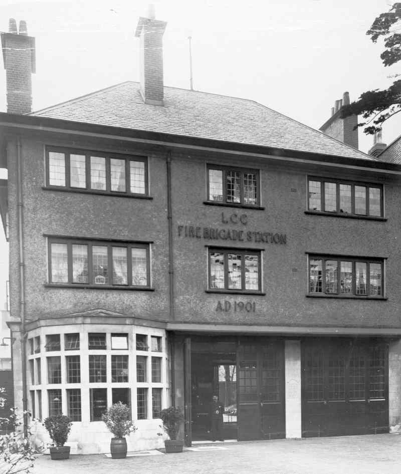 Front view of West Hampstead Fire Station taken around 1905